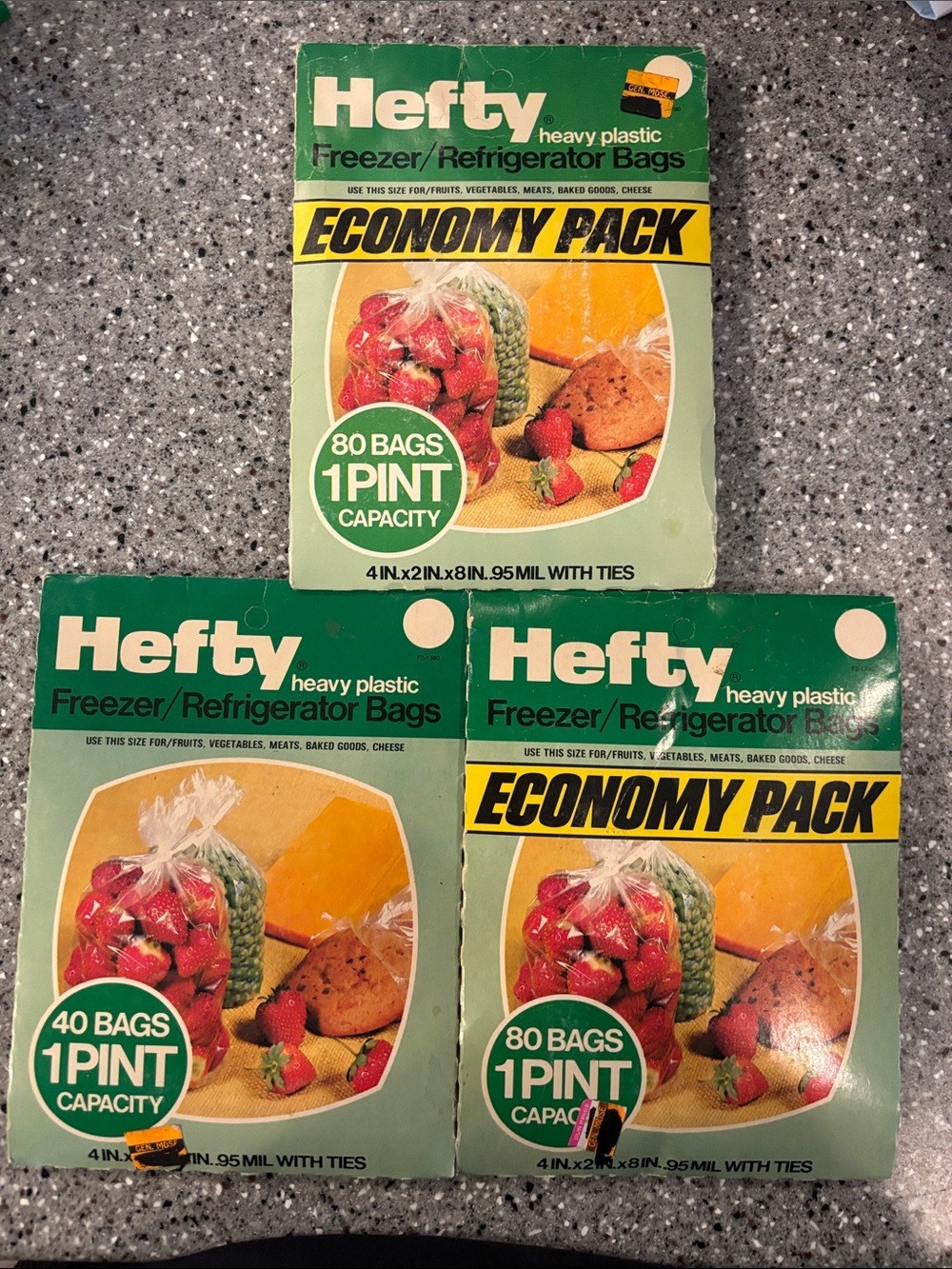 Hefty Freezer/Refrigerator Bags Economy Pack - 1977 Opened & some bags used